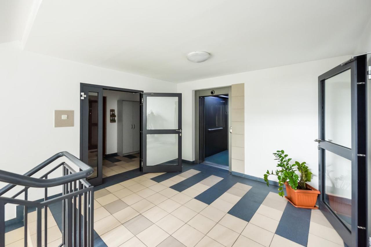 Ursus Pleasant Apartment Warszawa Eksteriør bilde